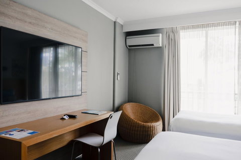 Novotel Cairns Oasis Resort - Accommodation in Surfers Paradise 26