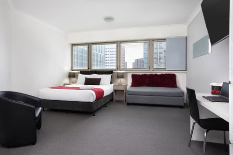 George Williams Hotel - Accommodation in Surfers Paradise 4