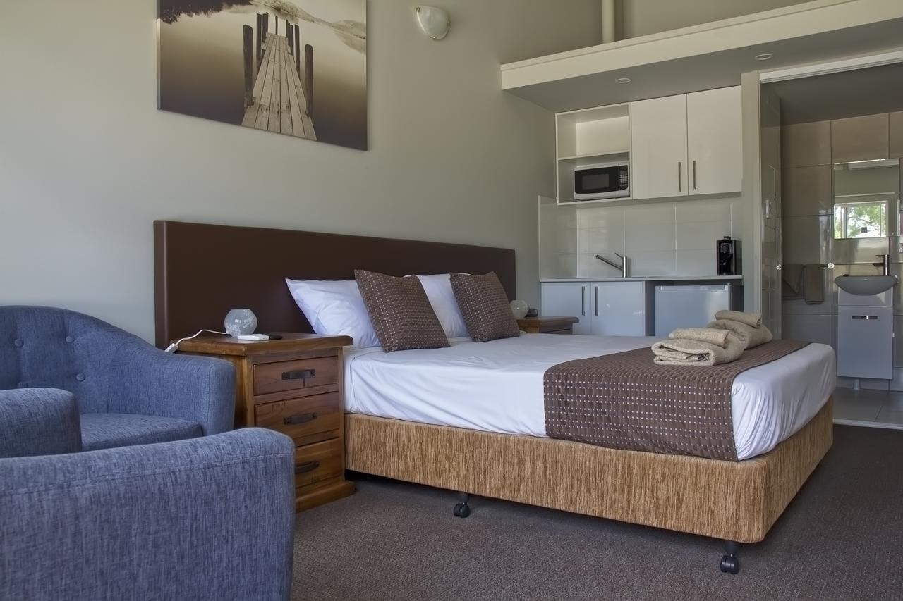 Murrumba Downs QLD Accommodation in Surfers Paradise