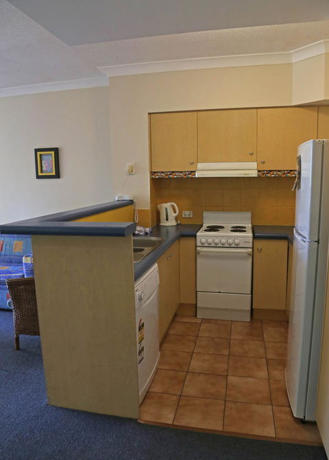 Aruba Beach Resort - Accommodation in Surfers Paradise 2