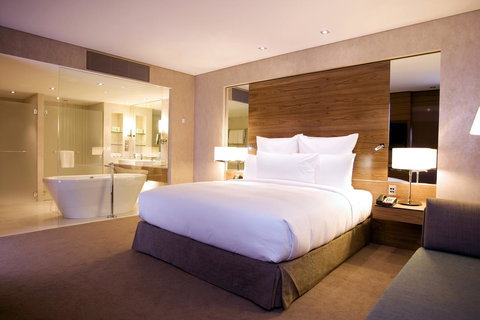 Hilton Brisbane - Accommodation in Surfers Paradise 7