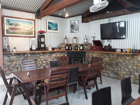 Speewah Country Tavern - Accommodation in Surfers Paradise 11