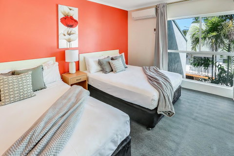 Coral Tree Inn - Accommodation in Surfers Paradise 23