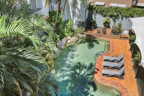 Coral Tree Inn - Accommodation in Surfers Paradise 21