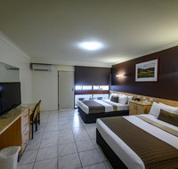 Reef Gateway Hotel - Accommodation in Surfers Paradise