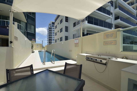 Malibu Apartments - Accommodation in Surfers Paradise 24