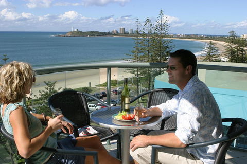 Malibu Apartments - Accommodation in Surfers Paradise 2
