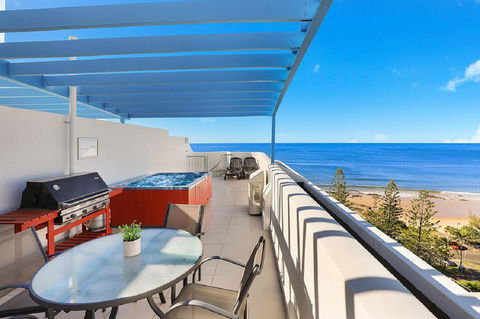 Malibu Apartments - Accommodation in Surfers Paradise 7