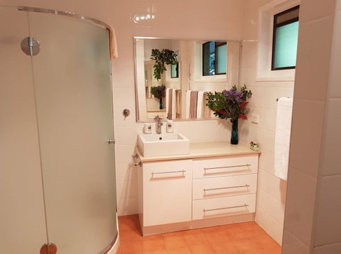 Manitzky Magic -B&B Home With Heart - Accommodation in Surfers Paradise 7