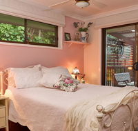 Manitzky Magic -BB Home with Heart - Accommodation in Surfers Paradise
