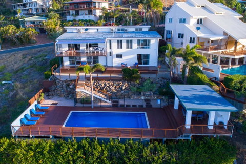 Nautilus On The Hill - Airlie Beach - Accommodation in Surfers Paradise 19