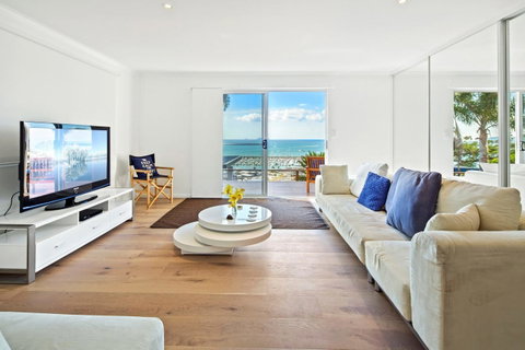 Nautilus On The Hill - Airlie Beach - Accommodation in Surfers Paradise 16