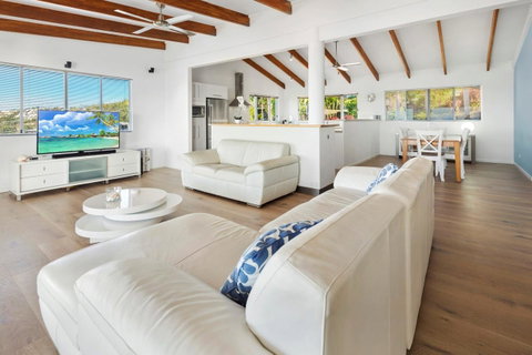 Nautilus On The Hill - Airlie Beach - Accommodation in Surfers Paradise 29
