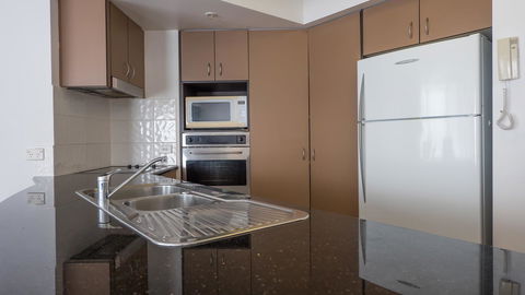 Broadbeach Savannah Resort - Accommodation in Surfers Paradise 18