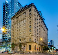 MacArthur Chambers