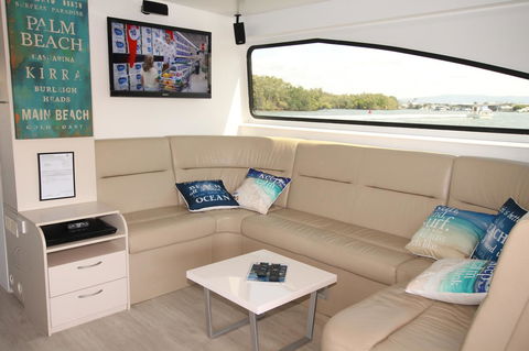 Coomera Houseboats - Accommodation in Surfers Paradise 11