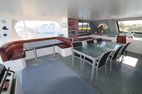 Coomera Houseboats - Accommodation in Surfers Paradise 19