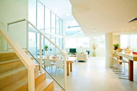 Lanai Riverside Apartments - Accommodation in Surfers Paradise 10