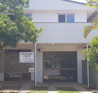 Highland House - Accommodation in Surfers Paradise