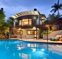 Villa 1 - 3 Parkedge Road - Accommodation in Surfers Paradise