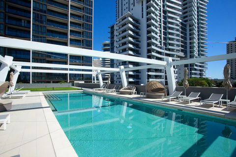 High Floor Ocean View Suites Broadbeach - Accommodation in Surfers Paradise 29