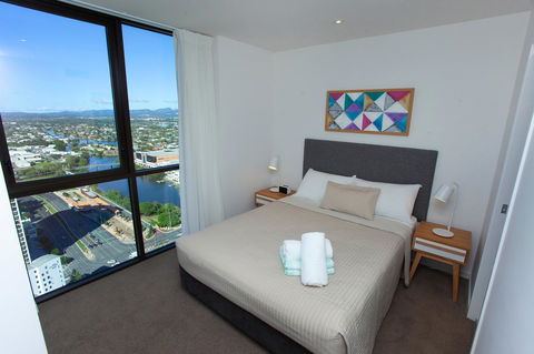 High Floor Ocean View Suites Broadbeach - Accommodation in Surfers Paradise 22