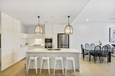 Oracle, 2 & 3 Bedroom Apartments - We Accommodate - Accommodation in Surfers Paradise 21
