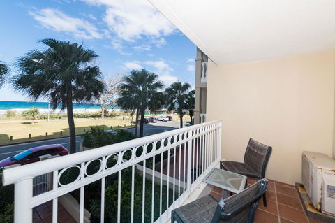 La Grande Apartments - Accommodation in Surfers Paradise 19