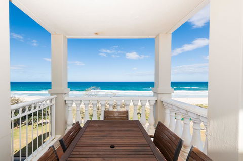 La Grande Apartments - Accommodation in Surfers Paradise 17