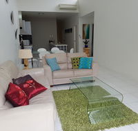 Sutton's Beach Unit - Accommodation in Surfers Paradise