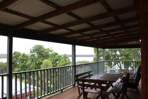 Waterside View - Accommodation in Surfers Paradise 0