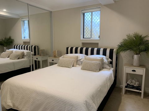 Waterview Cottage - Accommodation in Surfers Paradise 1