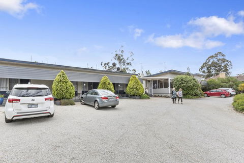 Wattle Grove Motel Maryborough - Accommodation in Surfers Paradise 2