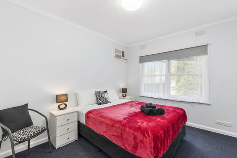 Wattle Grove Villa - Accommodation in Surfers Paradise 1