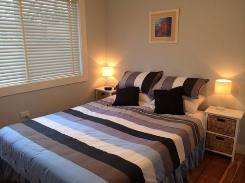 Watts @ Callala Beach-Pet Friendly - Accommodation in Surfers Paradise 2