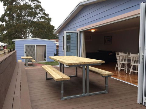 Watts @ Callala Beach-Pet Friendly - Accommodation in Surfers Paradise 0