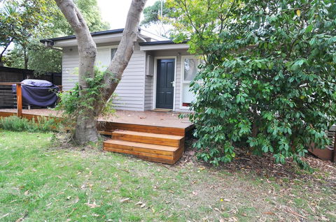 WAVES ON FLORIDA - SURF SIDE - Accommodation in Surfers Paradise 0