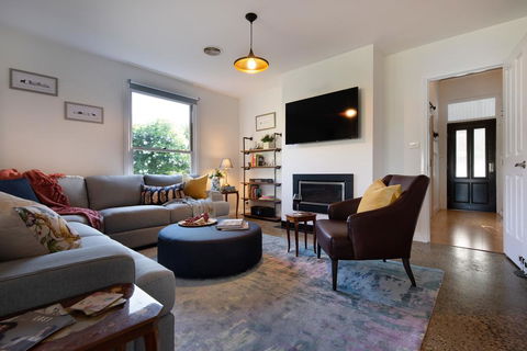 Wayward Cottage - Accommodation in Surfers Paradise 2