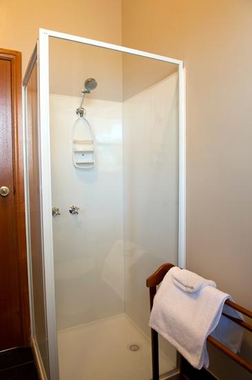 Webster Apartment - Accommodation in Surfers Paradise 3