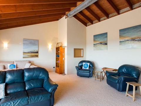 Werri Views - Accommodation in Surfers Paradise 1