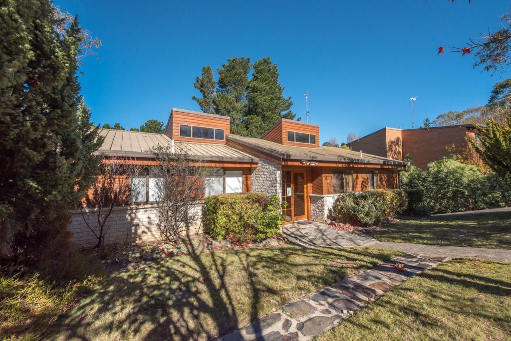 Jindabyne NSW Accommodation in Surfers Paradise