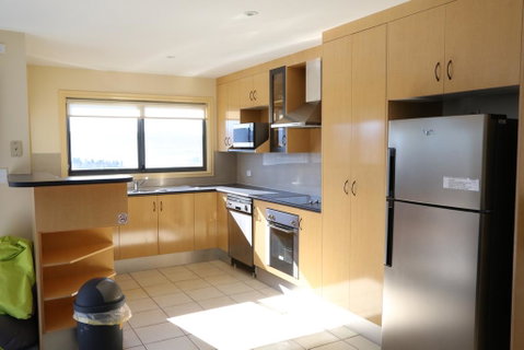 Whistler 4 - Accommodation in Surfers Paradise 3