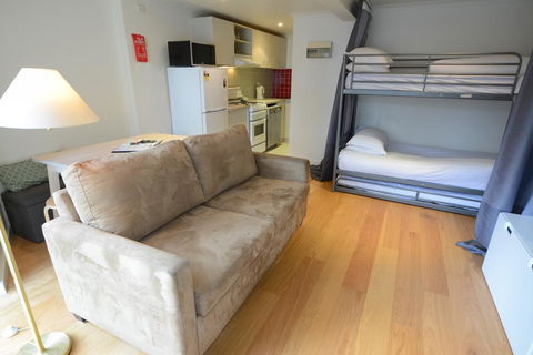 Whistler 8 Glacier - Accommodation in Surfers Paradise 3