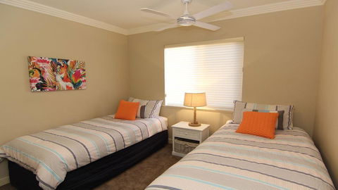 Whitesands 301 - Main Beach Location - Accommodation in Surfers Paradise 3