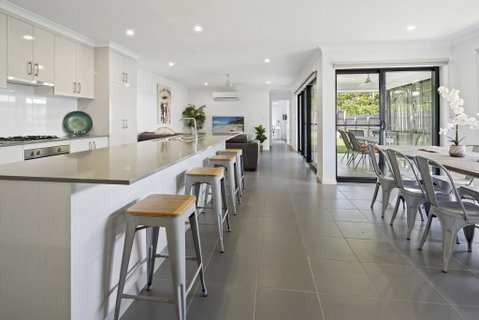 Whitsunday Family Escape - Accommodation in Surfers Paradise 0