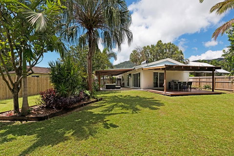 Whitsunday Palms - Accommodation in Surfers Paradise 1