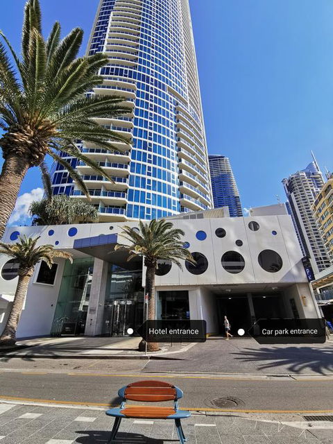 Widest Ocean View And Balcony Luxury Apt - Accommodation in Surfers Paradise 3
