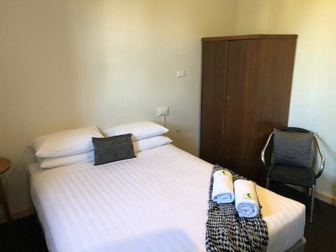 William Farrer Hotel - Accommodation in Surfers Paradise 1