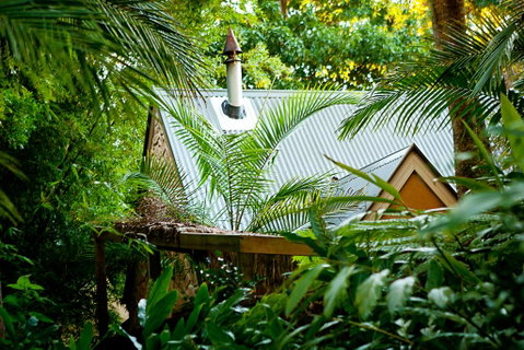 Witches Falls Cottages - Accommodation in Surfers Paradise 0