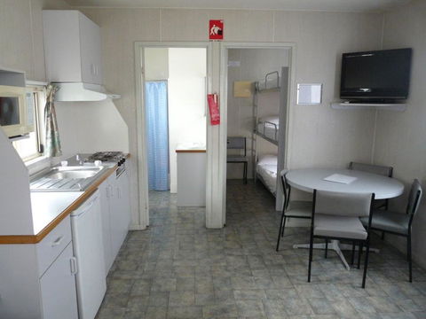 Wodonga Caravan & Cabin Park - Accommodation in Surfers Paradise 1